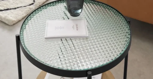 Mesa auxiliar redonda Kameko – Roble y cristal