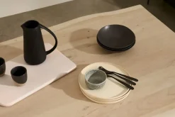 Mesa de Comedor Finro – Roble y Negro