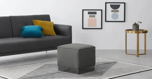 Puf Cuadrado Hetherington – Gris con Base Níquel