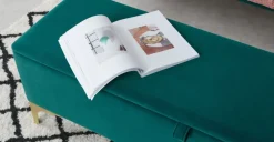 Banco otomana Linnell – Terciopelo azul espuma de mar