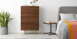 Cómoda Alta Keaton – Nogal