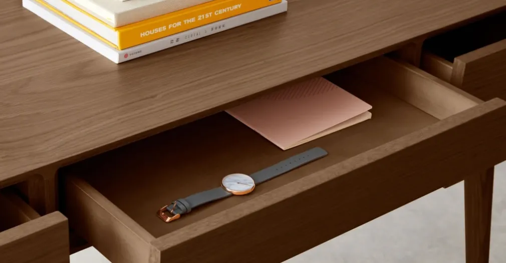 Escritorio Glenn – Nogal