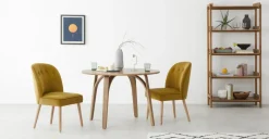 Juego de 2 sillas de comedor Margot – Terciopelo dorado vintage y madera clara