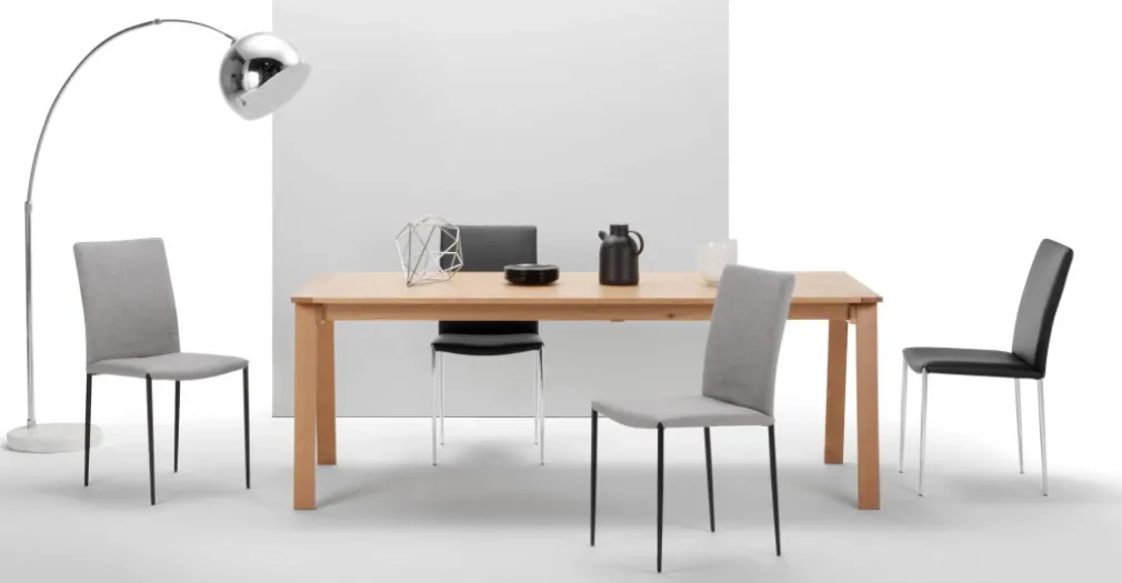 Juego de 2 sillas de comedor Braga – Gris perla con patas negras