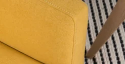 Juego de 2 sillas de comedor Wilton – Amarillo yema y abedul negro