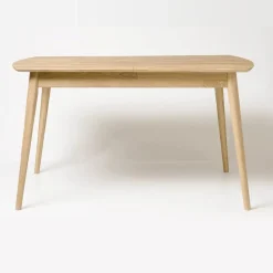 Mesa de Comedor Escandi Rectangular – Roble Claro