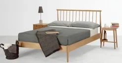 Mesa de noche Penn – Roble