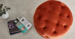 Puf Redondo Pequeño Hampton – Naranja Llama